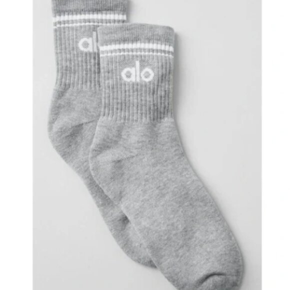 Alo Gray Crew Socks Unisex Half Crew Sock Medium - Picture 1 of 2